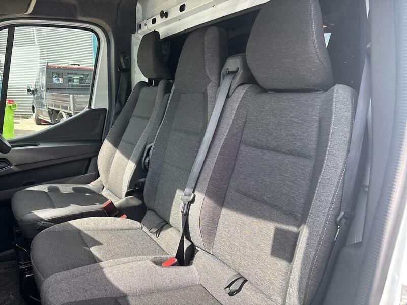 Renault Master Extra White #158