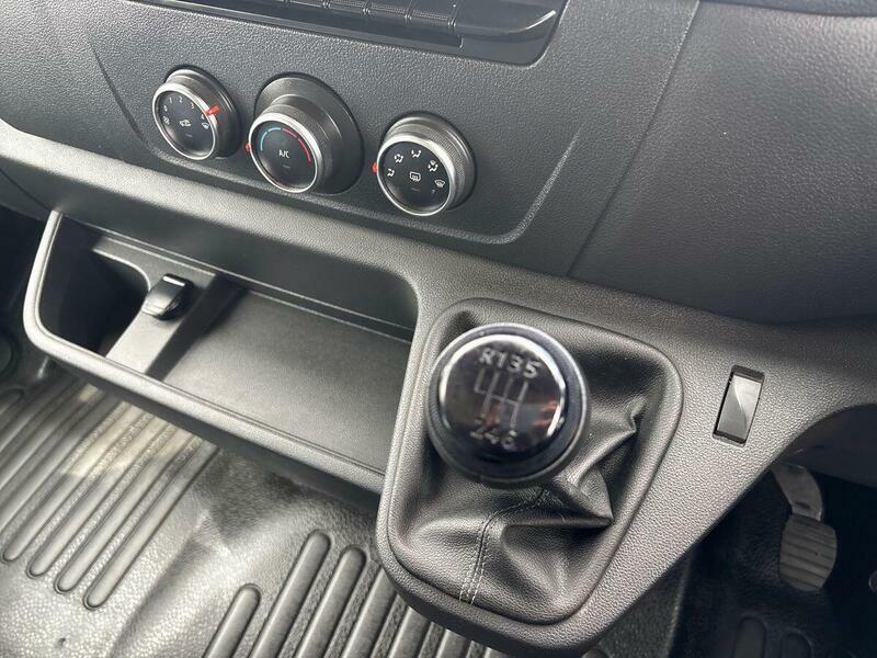 Renault Master Master Ml35 Business Blue Dci White #42
