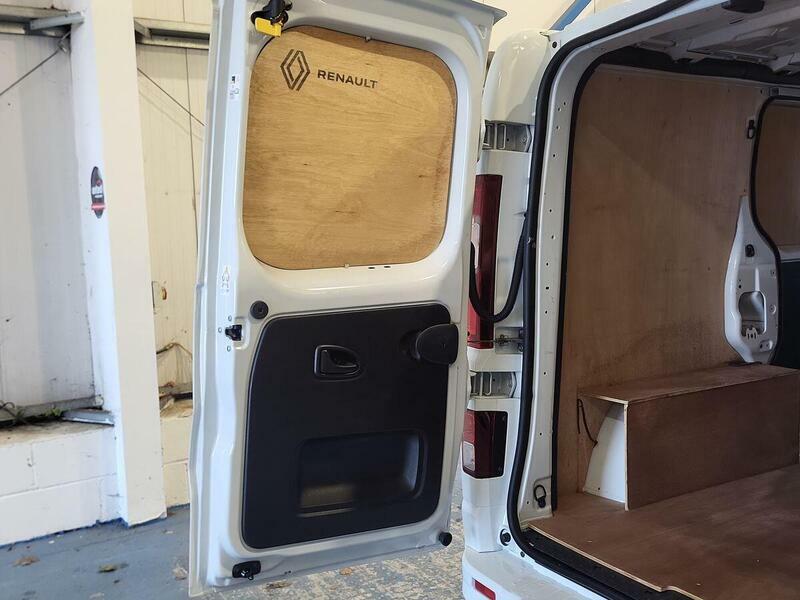 Renault Trafic Renault Trafic Start Grey #35