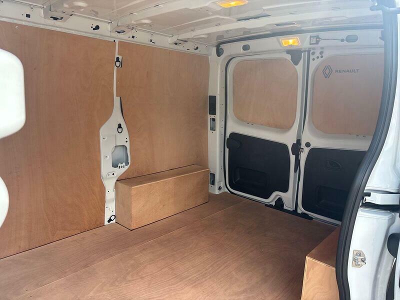 Renault Trafic 2.0 Dci Ll30 Advance Minibus Double Cab Grey #29