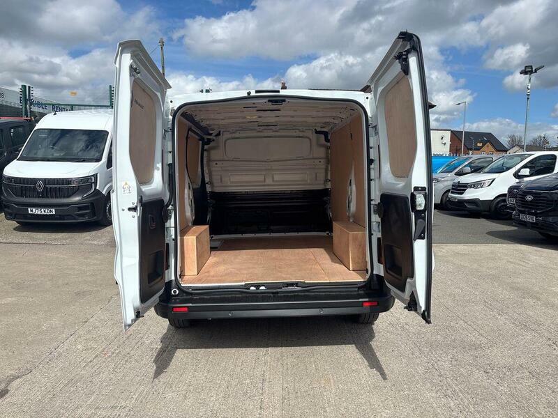 Renault Trafic 2.0 Dci Ll30 Advance Minibus Double Cab Grey #39