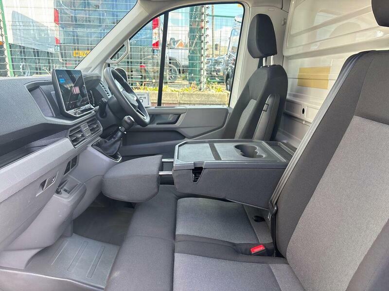Volkswagen Crafter Commerce Plus Grey #67