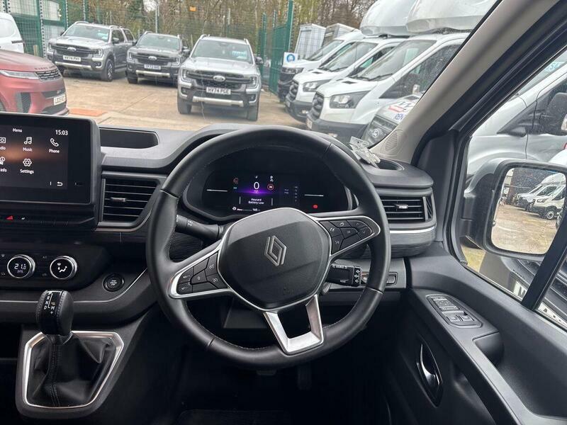 Renault Trafic Renault Trafic Extra White #60