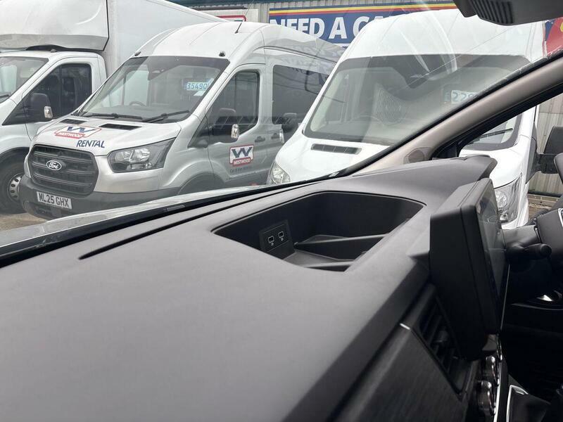 Renault Trafic Renault Trafic Extra White #30