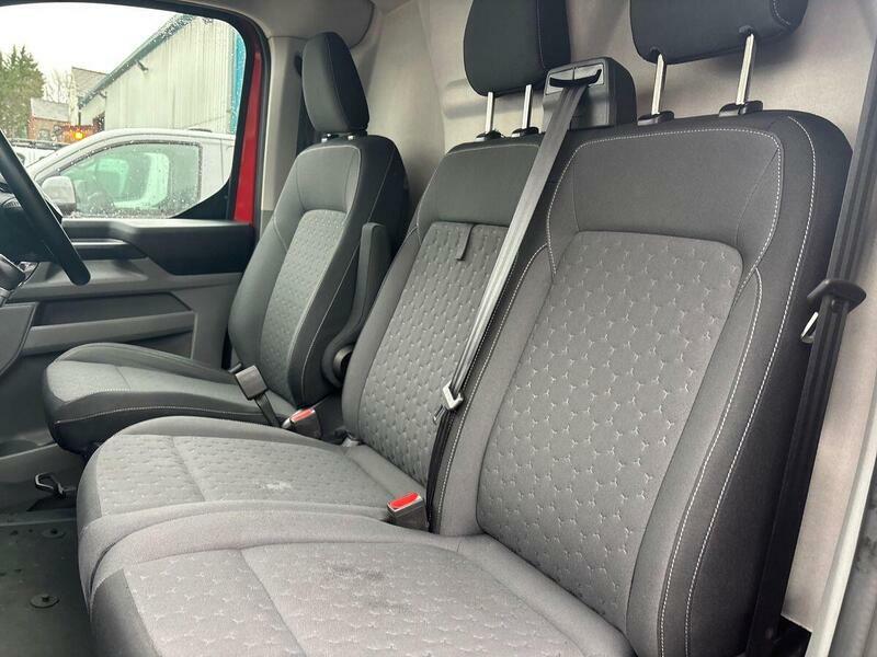 Ford Transit Custom Mpv White #30