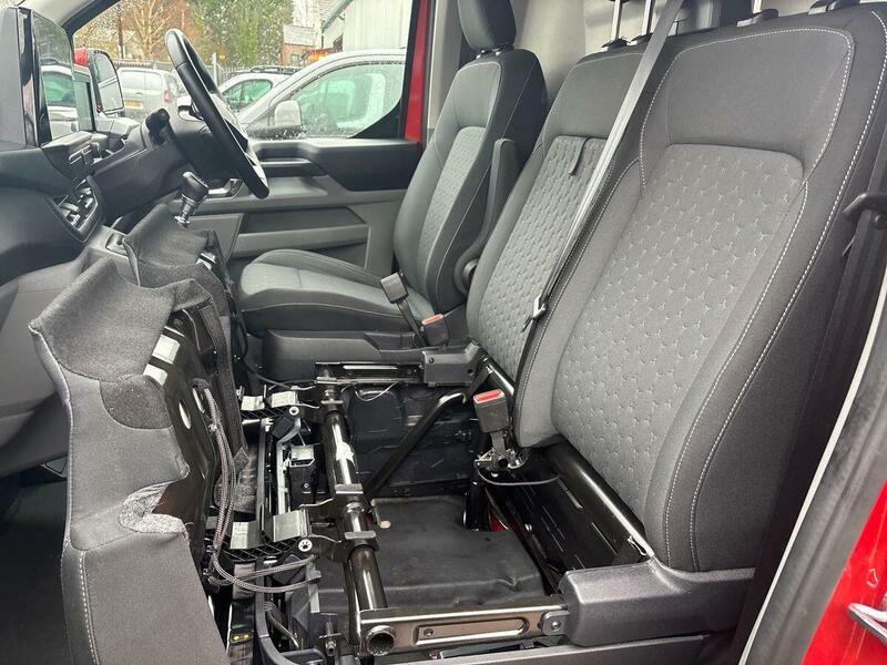 Ford Transit Custom Mpv White #29