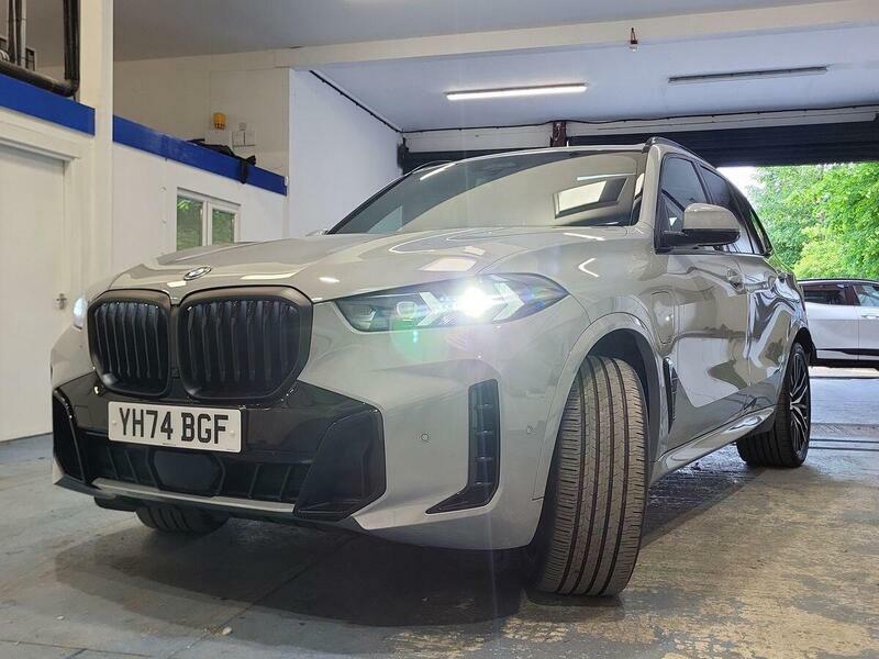 BMW X5 M60i Grey #23