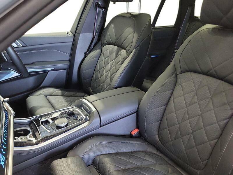 BMW X5 M60i Grey #16