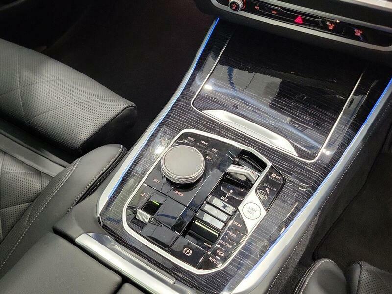 BMW X5 M60i Grey #38