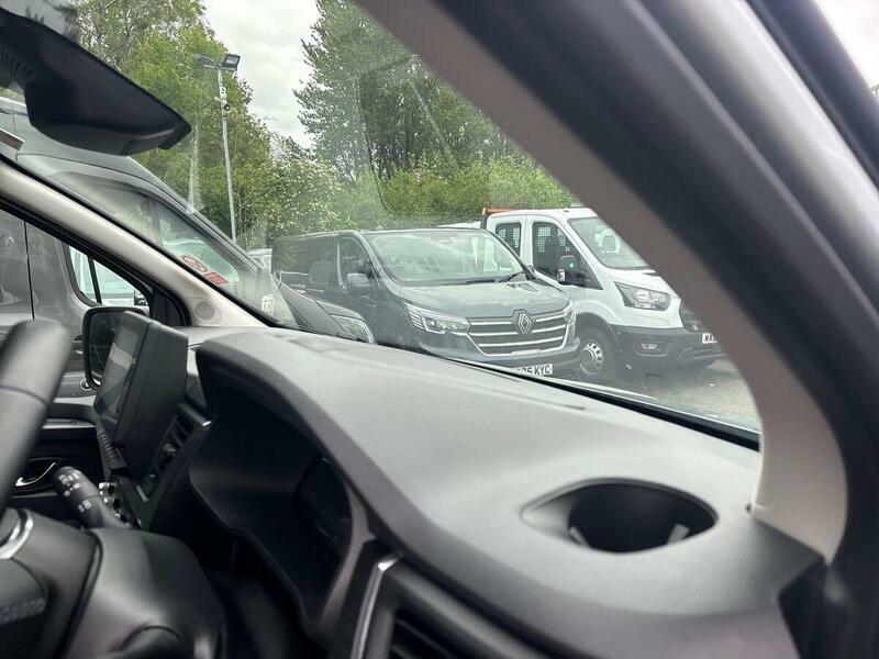 Renault Trafic Ll30 Blue Dci 150 Extra Safety Van Eag9 White #63