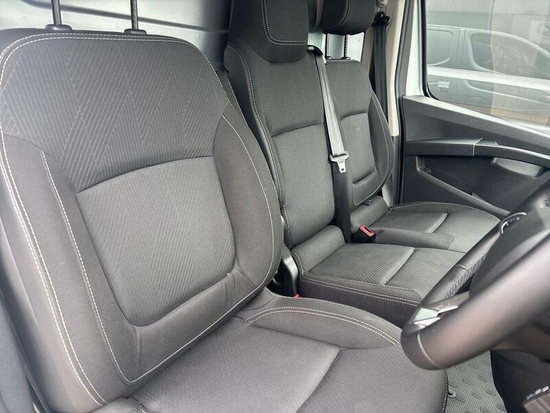 Renault Trafic Ll30 Blue Dci 150 Extra Safety Van Eag9 White #66