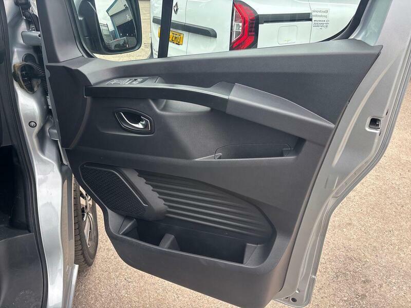 Renault Trafic Ll30 Blue Dci 150 Extra Safety Van Eag9 White #57