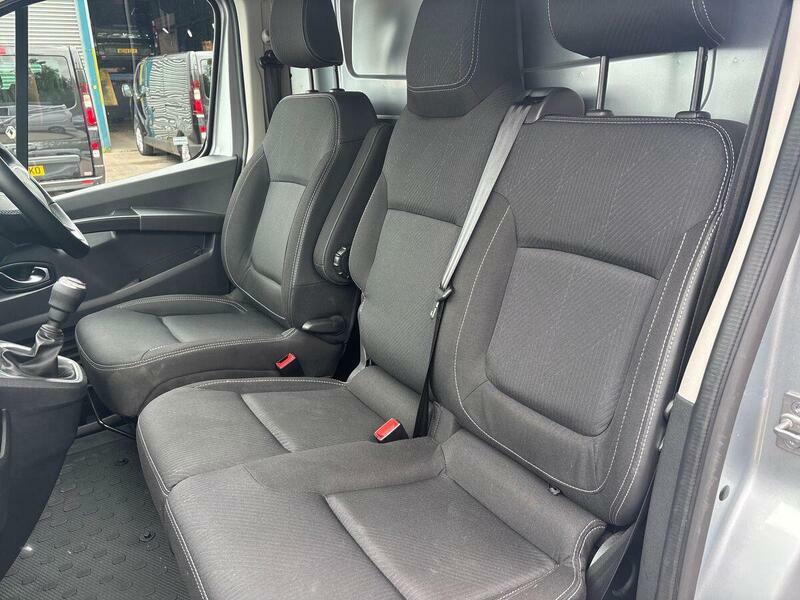 Renault Trafic Ll30 Blue Dci 150 Extra Safety Van Eag9 White #33