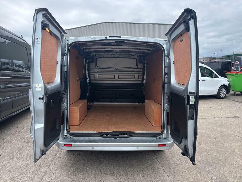 Renault Trafic Ll30 Blue Dci 150 Extra Safety Van Eag9 White #16