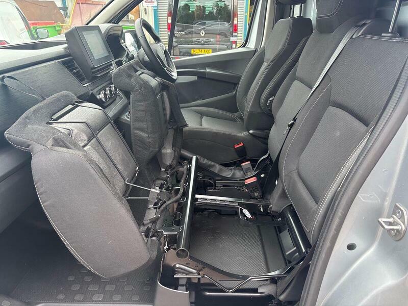 Renault Trafic Ll30 Blue Dci 150 Extra Safety Van Eag9 White #36