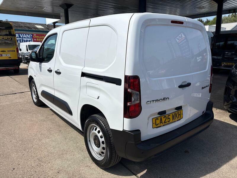 Citroen Berlingo 1.5 Bluehdi 100Ps Van Driver Panel Van Black #44