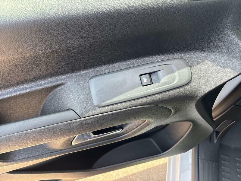 Citroen Berlingo 1.5 Bluehdi 100Ps Van Driver Panel Van Black #50