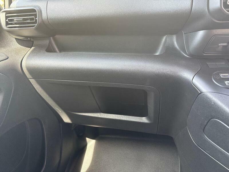 Citroen Berlingo 1.5 Bluehdi 100Ps Van Driver Panel Van Black #22