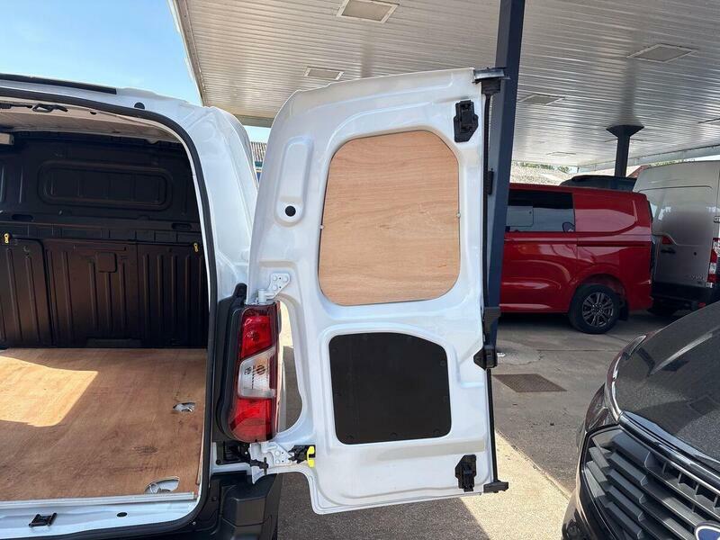 Citroen Berlingo 1.5 Bluehdi 100Ps Van Driver Panel Van Black #41
