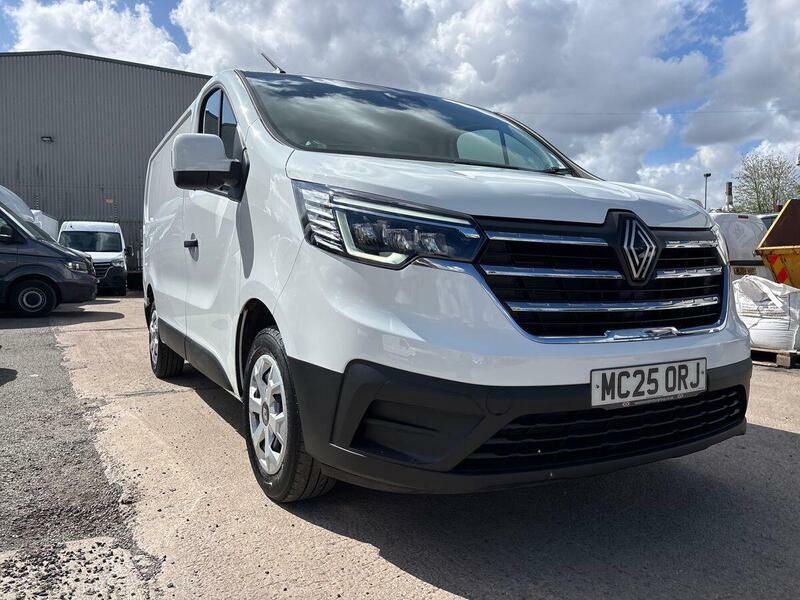 Renault Trafic Ll30 Blue Dci 150 Extra Safety Crew Van White #102