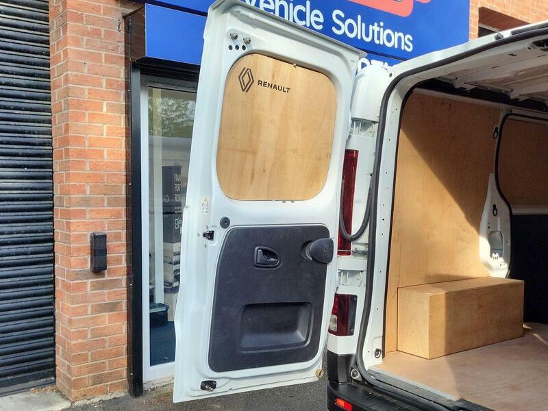 Renault Trafic Ll30 Blue Dci 150 Extra Safety Crew Van White #156