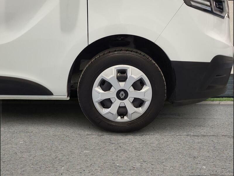 Renault Trafic Ll30 Blue Dci 150 Extra Safety Crew Van White #125