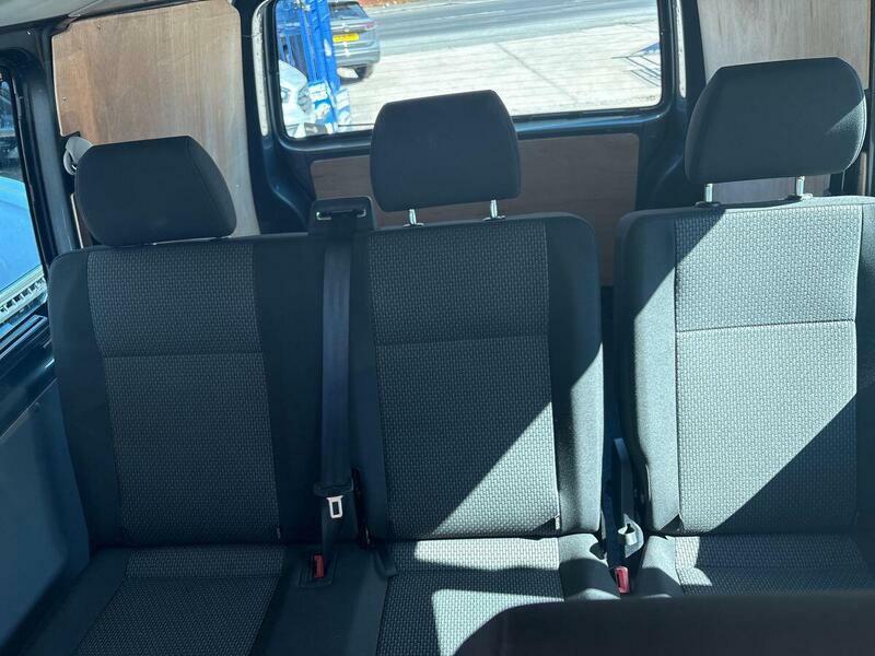 Volkswagen Transporter Highline White #72