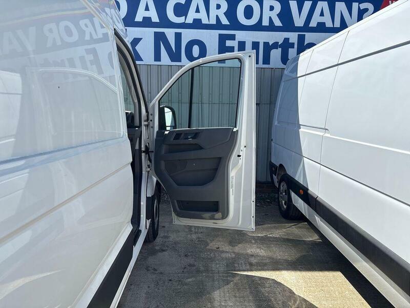 Volkswagen Crafter Crafter Cr35 Commerce Tdi White #37