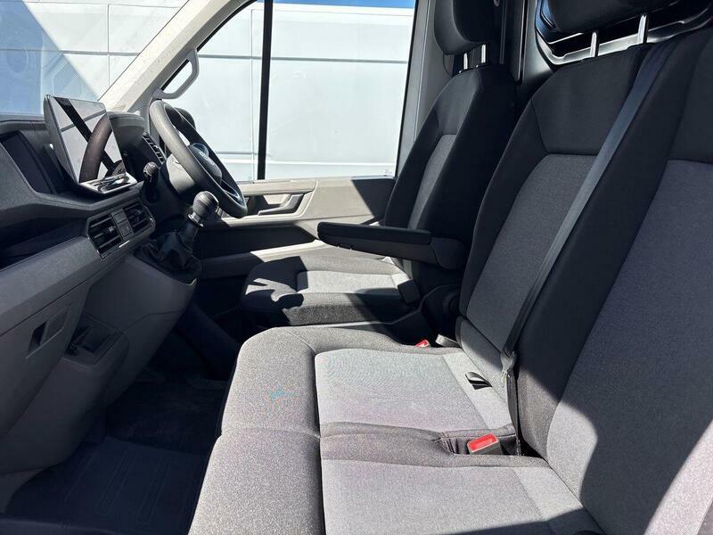 Volkswagen Crafter Crafter Cr35 Commerce Tdi White #85