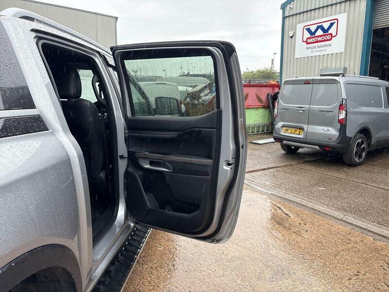 Ford Ranger Platinum 3.0 V6 240Ps Grey #36