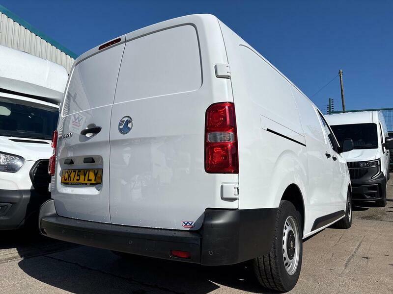 Vauxhall Vivaro Vivaro Panelvan L2 Pro 2.0Td 145 Mt6 Grey #86