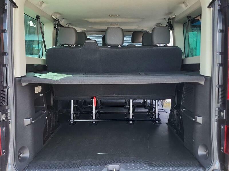 Renault Trafic Sl30 Blue Dci 150 Extra Sport Van White #76