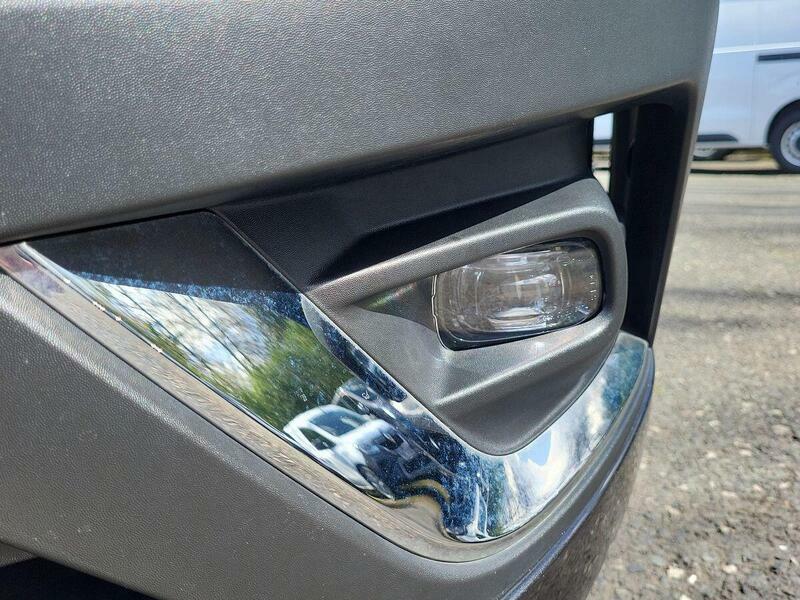 Renault Trafic Sl30 Blue Dci 150 Extra Sport Van White #19