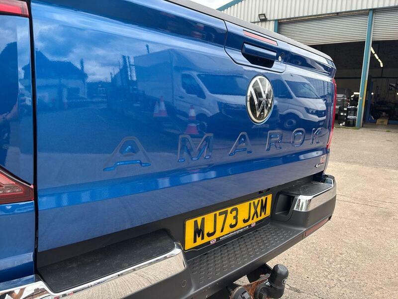 Volkswagen Amarok Style Blue #76