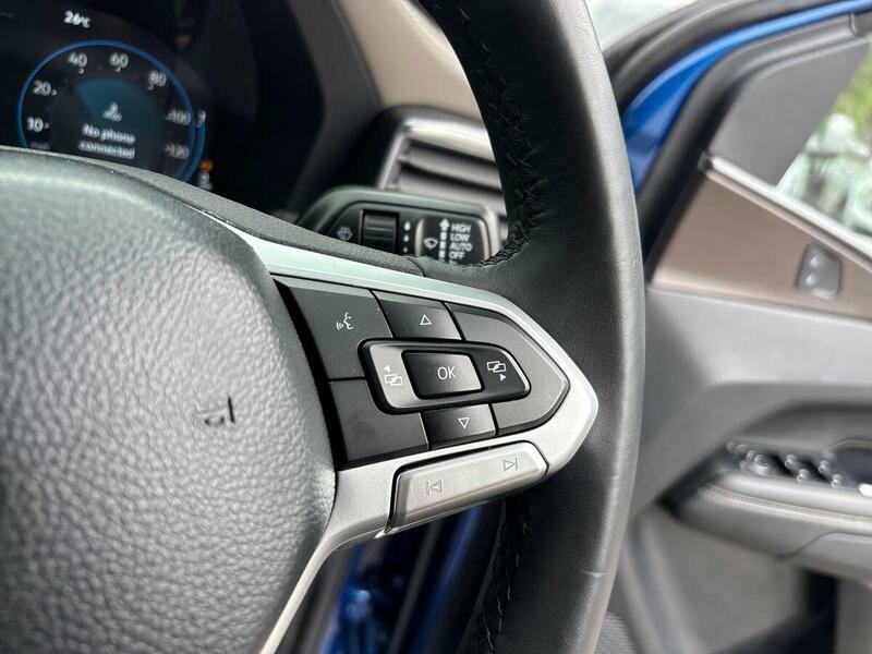 Volkswagen Amarok Style Blue #102