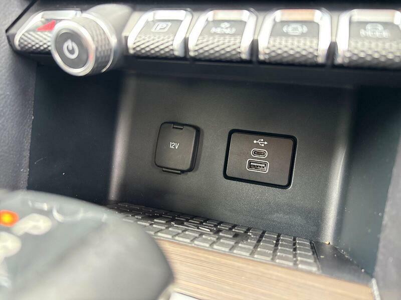 Volkswagen Amarok Style Blue #113