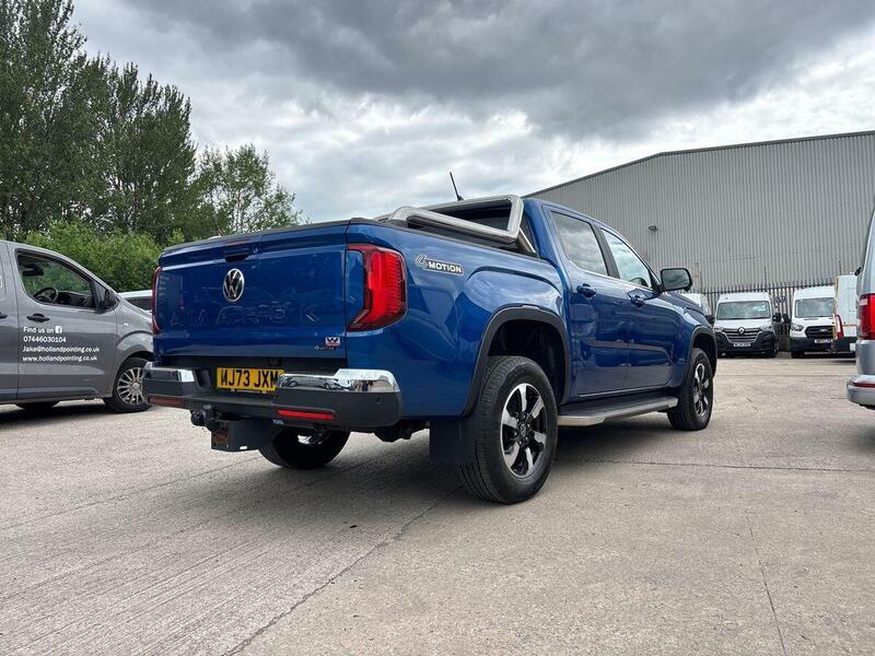 Volkswagen Amarok Style Blue #72