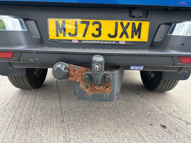 Volkswagen Amarok Style Blue #74