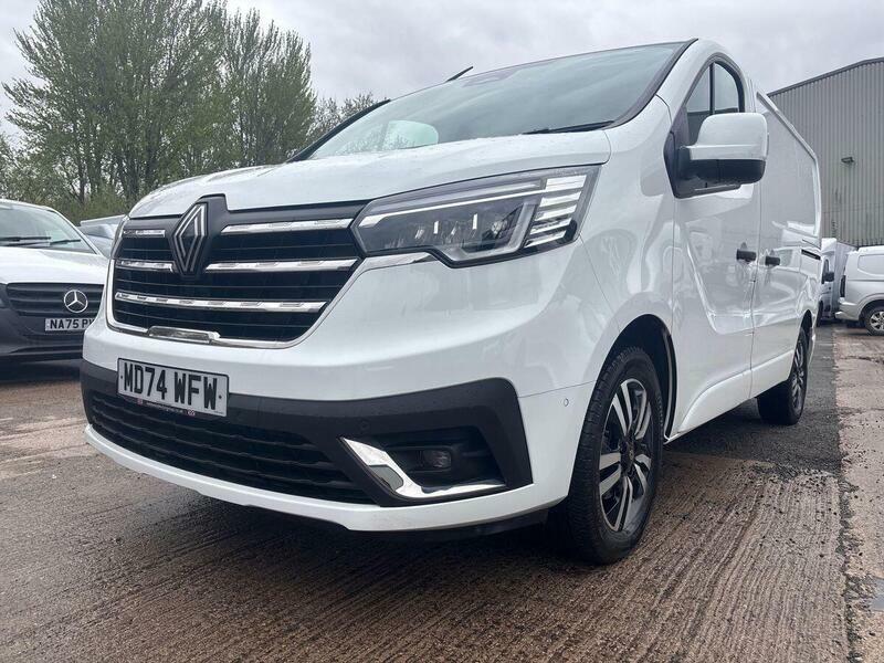 Renault Trafic Sl30 Blue Dci 130 Advance Safety Van White #13