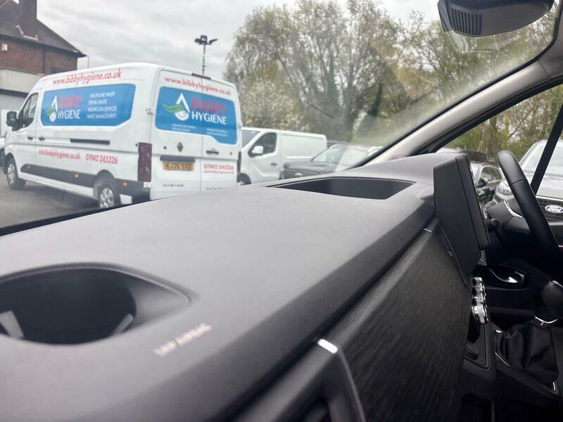 Renault Trafic Sl30 Blue Dci 130 Advance Safety Van White #35