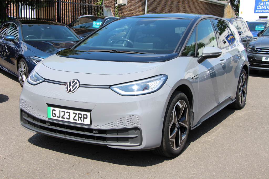 Volkswagen ID.3 Pro Performance 58Kwh Family 204 Finance From 8 #2
