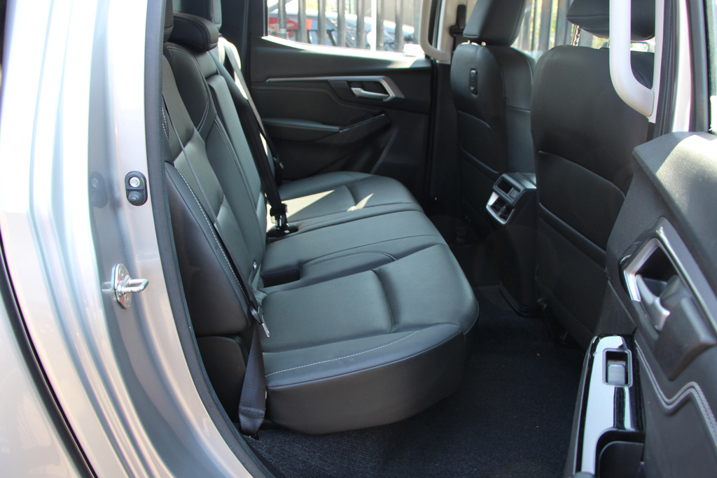 Isuzu D-Max 1.9 Dl20 Double Cab 4X4 Grey #10