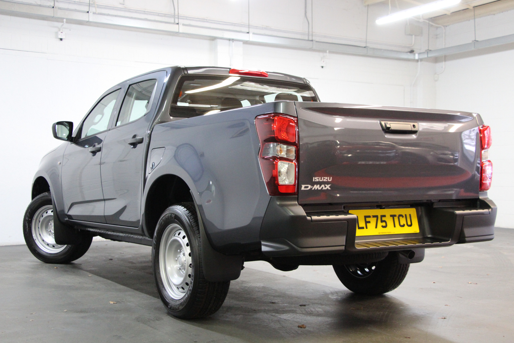 Isuzu D-Max 1.9 Dl20 Double Cab 4X4 - 2025 75 Silver #9
