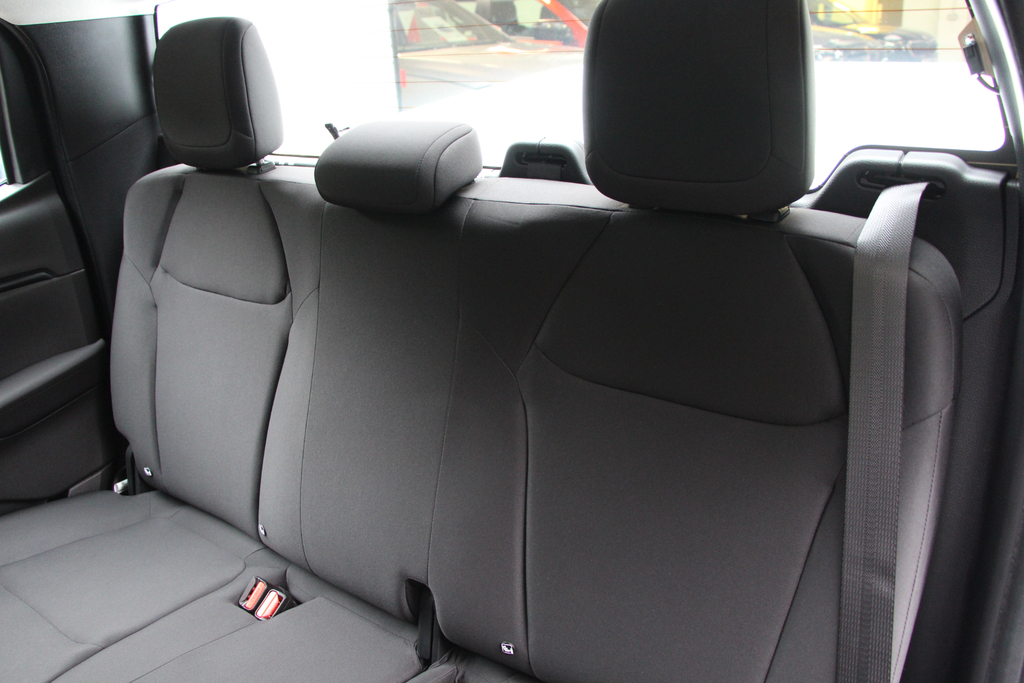 Isuzu D-Max 1.9 Dl20 Double Cab 4X4 - 2025 75 Silver #32