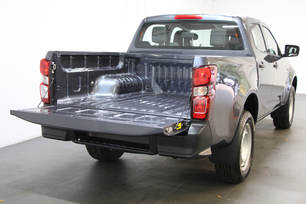 Isuzu D-Max Td Utility Dl Double Cab 4Wd 164 Any Vehicle In #2