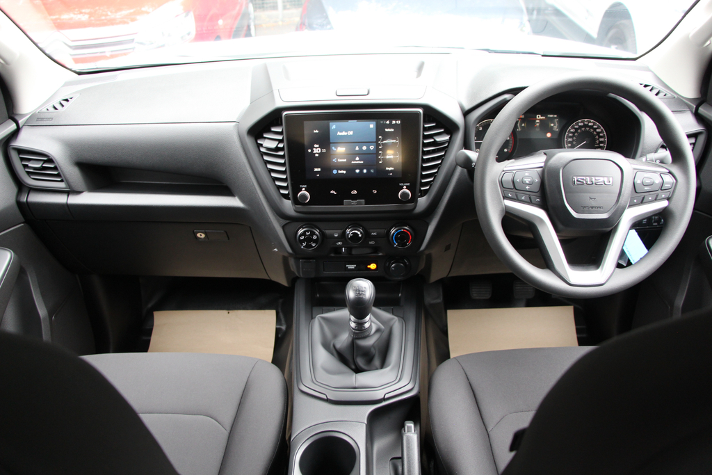 Isuzu D-Max 1.9 Dl20 Double Cab 4X4 - 2025 75 Silver #31