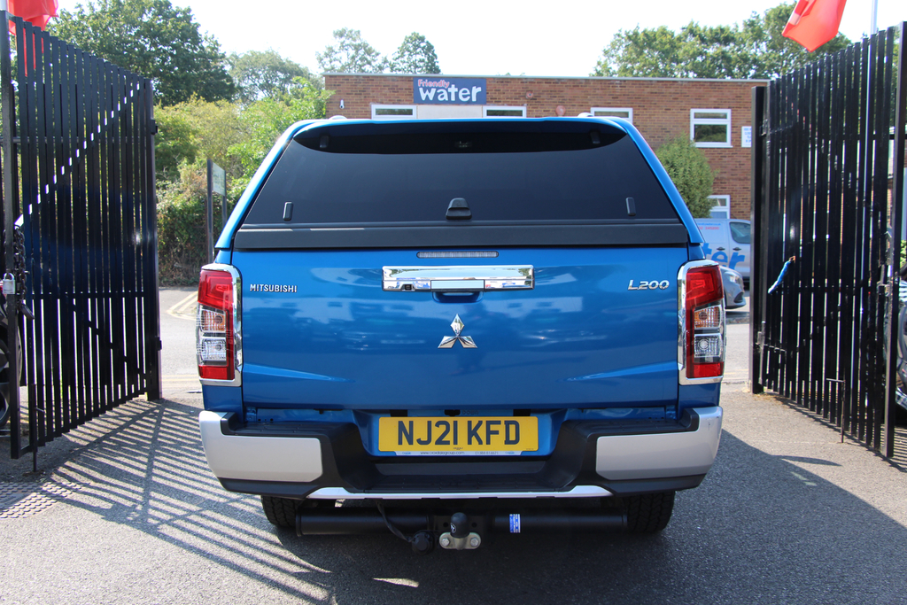 Mitsubishi L200 Di-d Dc Barbarian Double Cab 4Wd 150 Fsh, Finan  #5