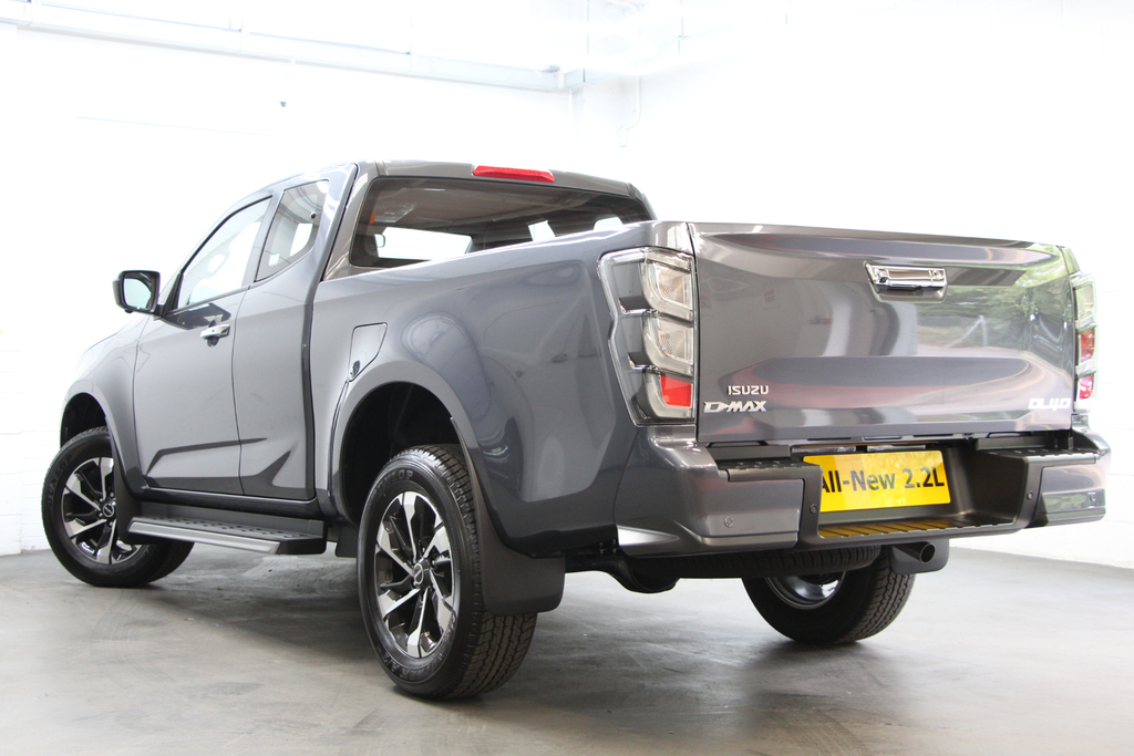 Isuzu D-Max 2.2 Td Dl40 Extended Cab 4X4 164 Here And  #2