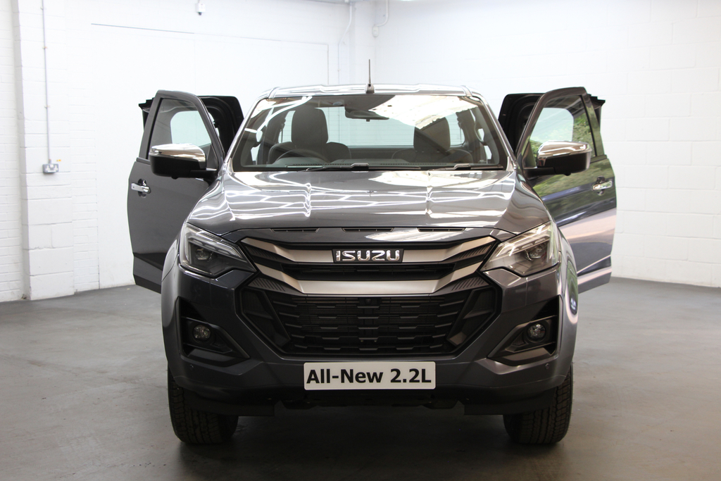Isuzu D-Max 2.2 Td Dl40 Extended Cab 4X4 164 Here And  #4