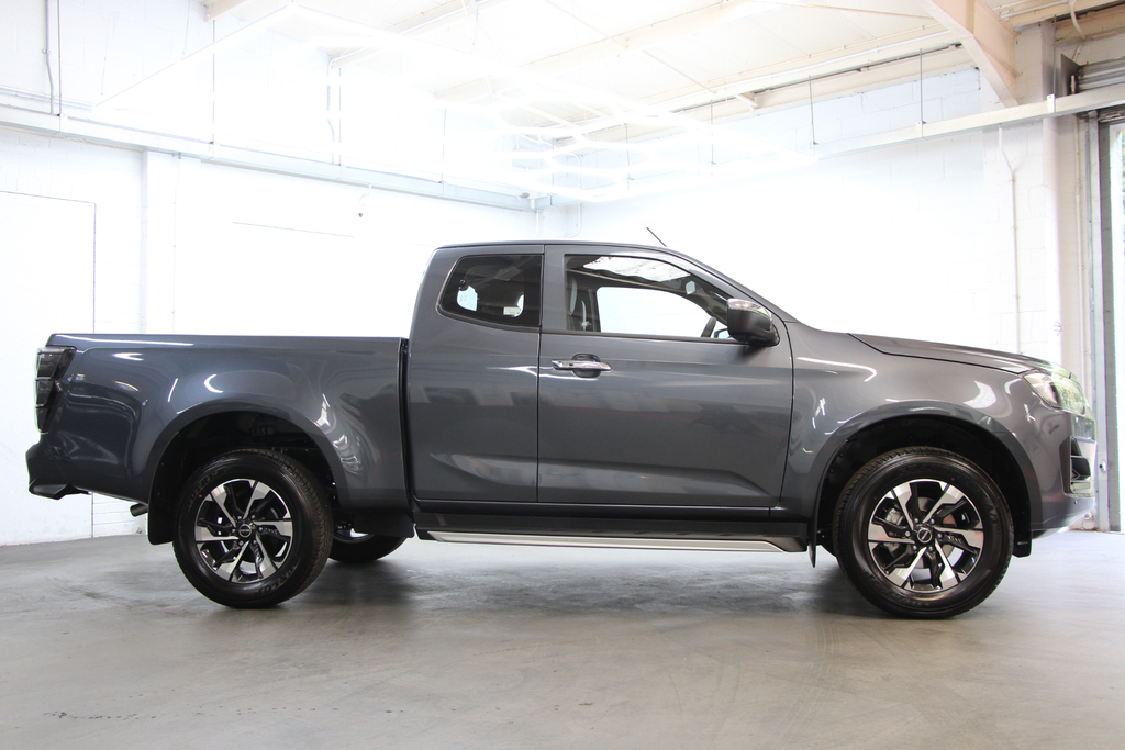 Isuzu D-Max 2.2 Td Dl40 Extended Cab 4X4 164 Here And  #3